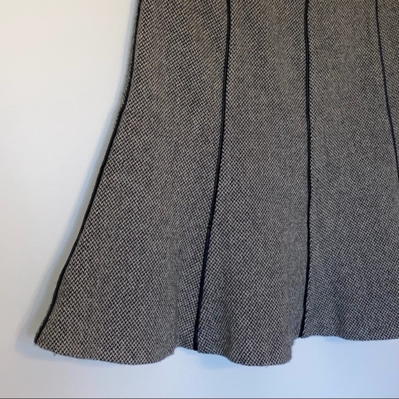 SOLD - Lauren Ralph Lauren Tweed Skirt - Picture 3 of 10